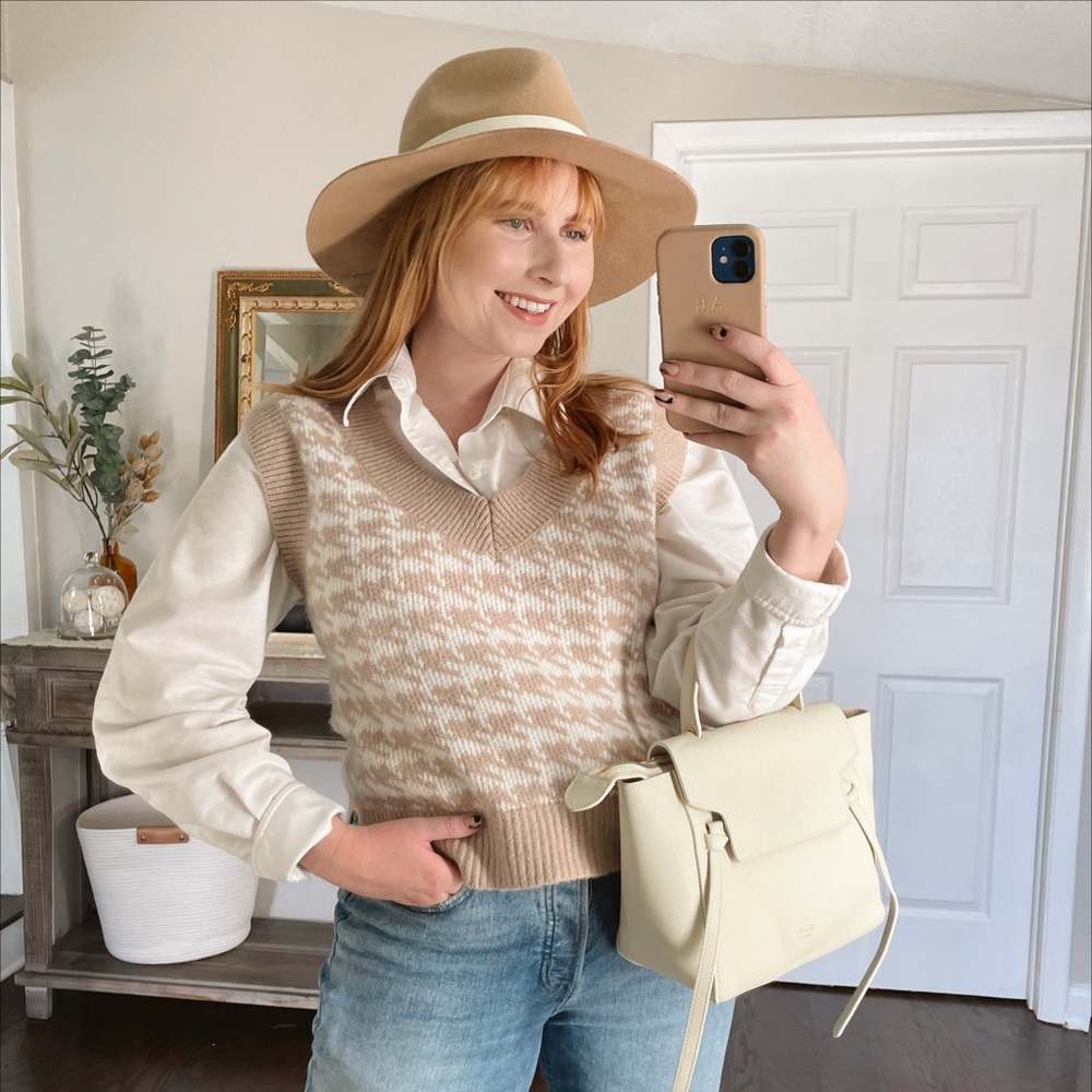 Abercrombie & Fitch sweater vest